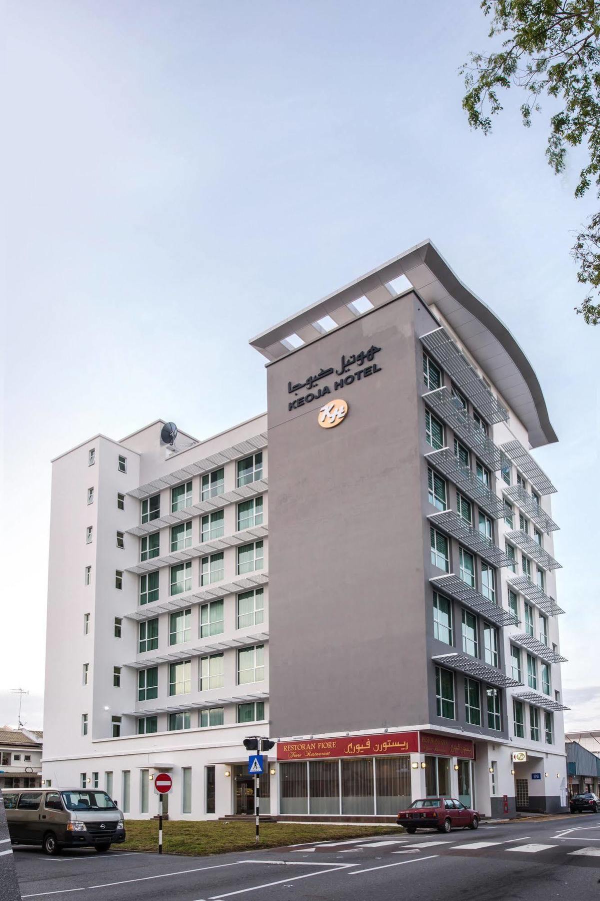 Keoja Hotel Kuala Belait Exterior photo